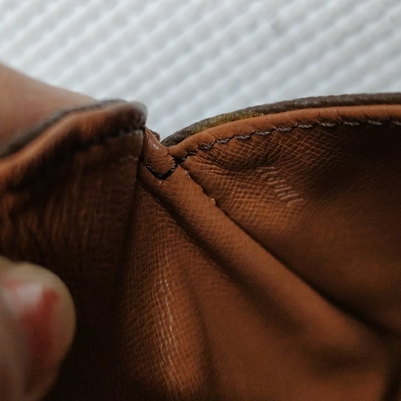 Authentic Louis Vuitton Saint ❌❌❌cloud GM shoulder bag purse mono - Picture 12 of 13